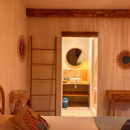 Apartamento Vecchio Santa Giulia Grand Bergerie Vue Exceptionnelle Et Montagne *